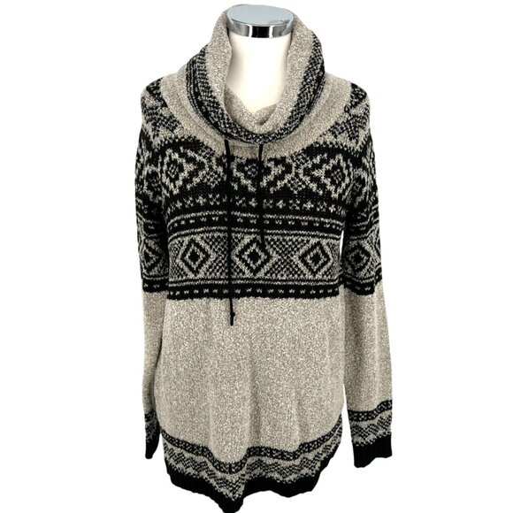 Maurices Nordic Pattern Cowl Neck Sweater Metallic Gray Black Size Medium NWT - Picture 1 of 11